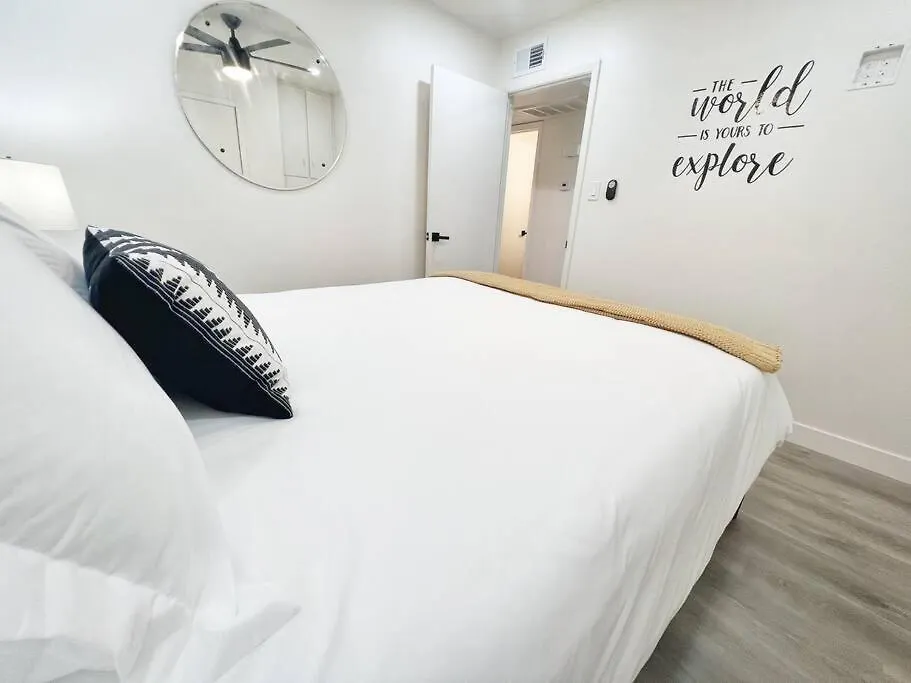Urban Explorer: 2Br Asu & Mill Tempe 0*,
